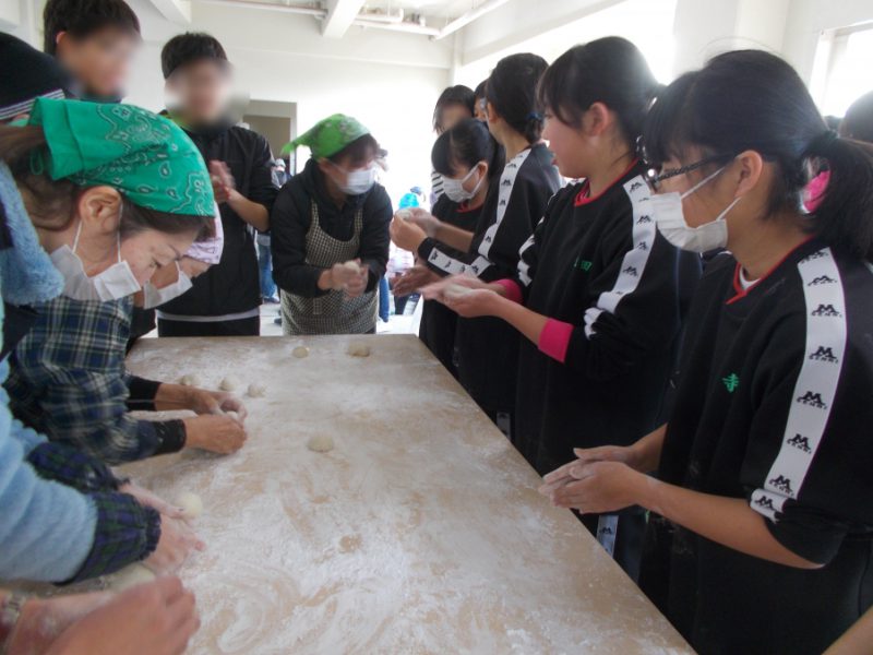 もちまるめ中学生