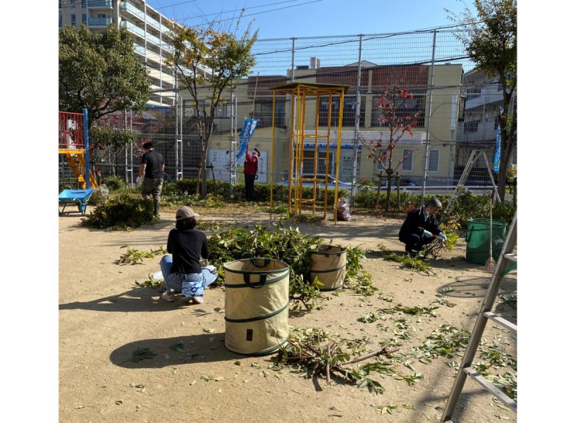 手分けして剪定