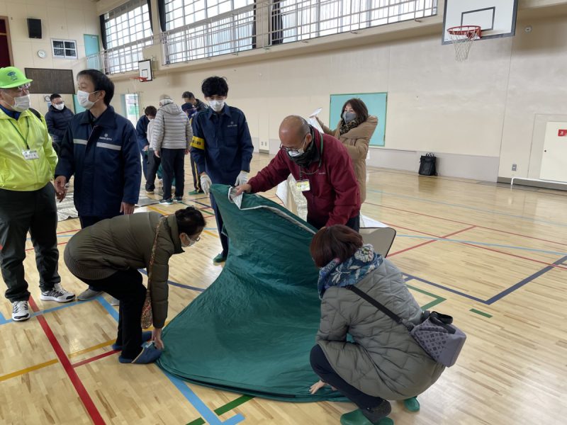 簡易テント組み立て訓練