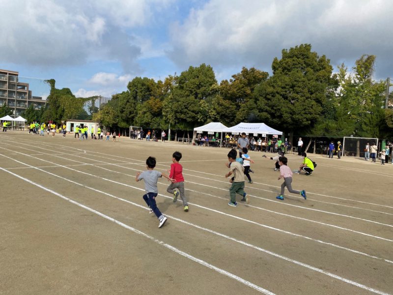 100m走